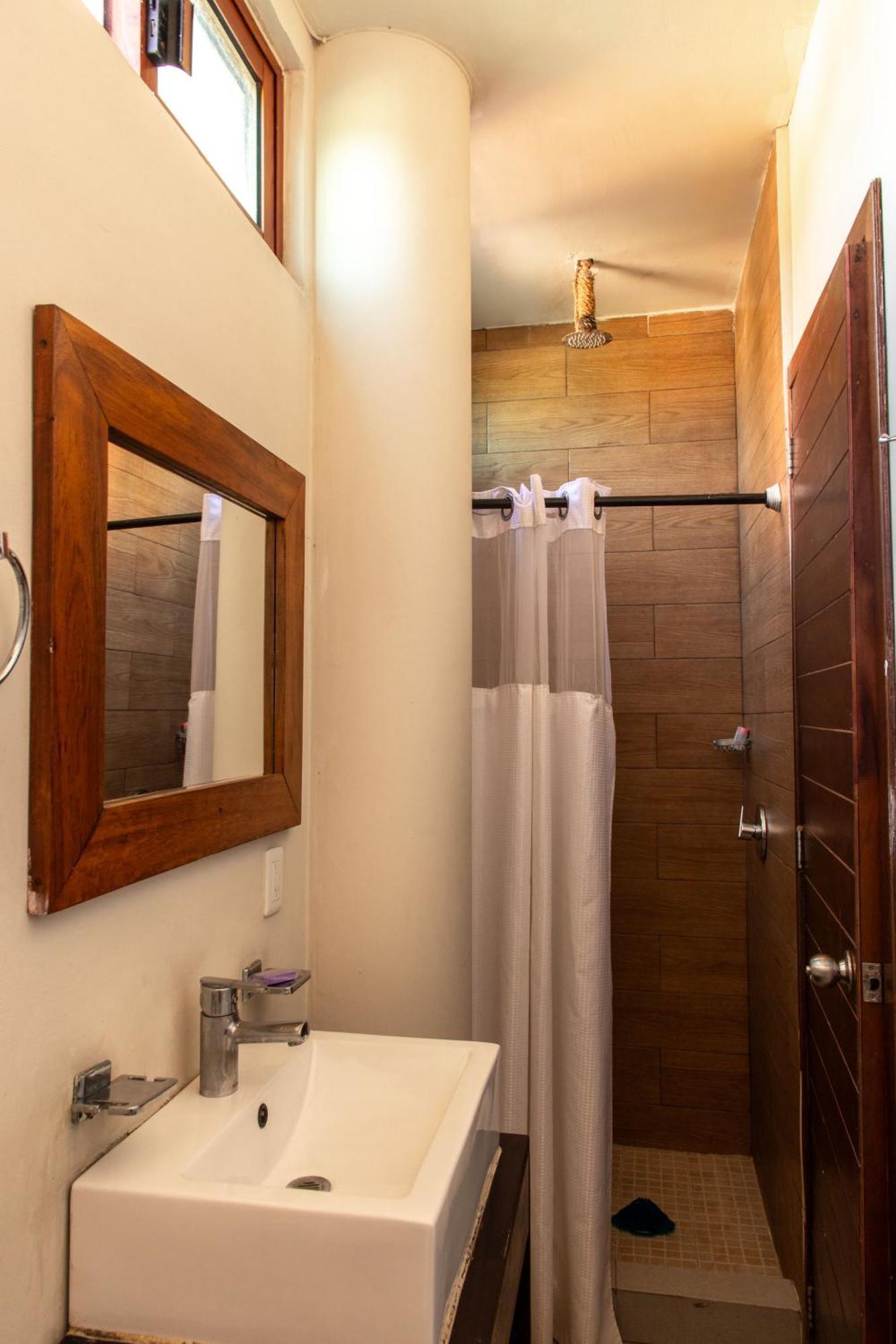 Aquastar Hotel & Apartments ماهاهوال المظهر الخارجي الصورة