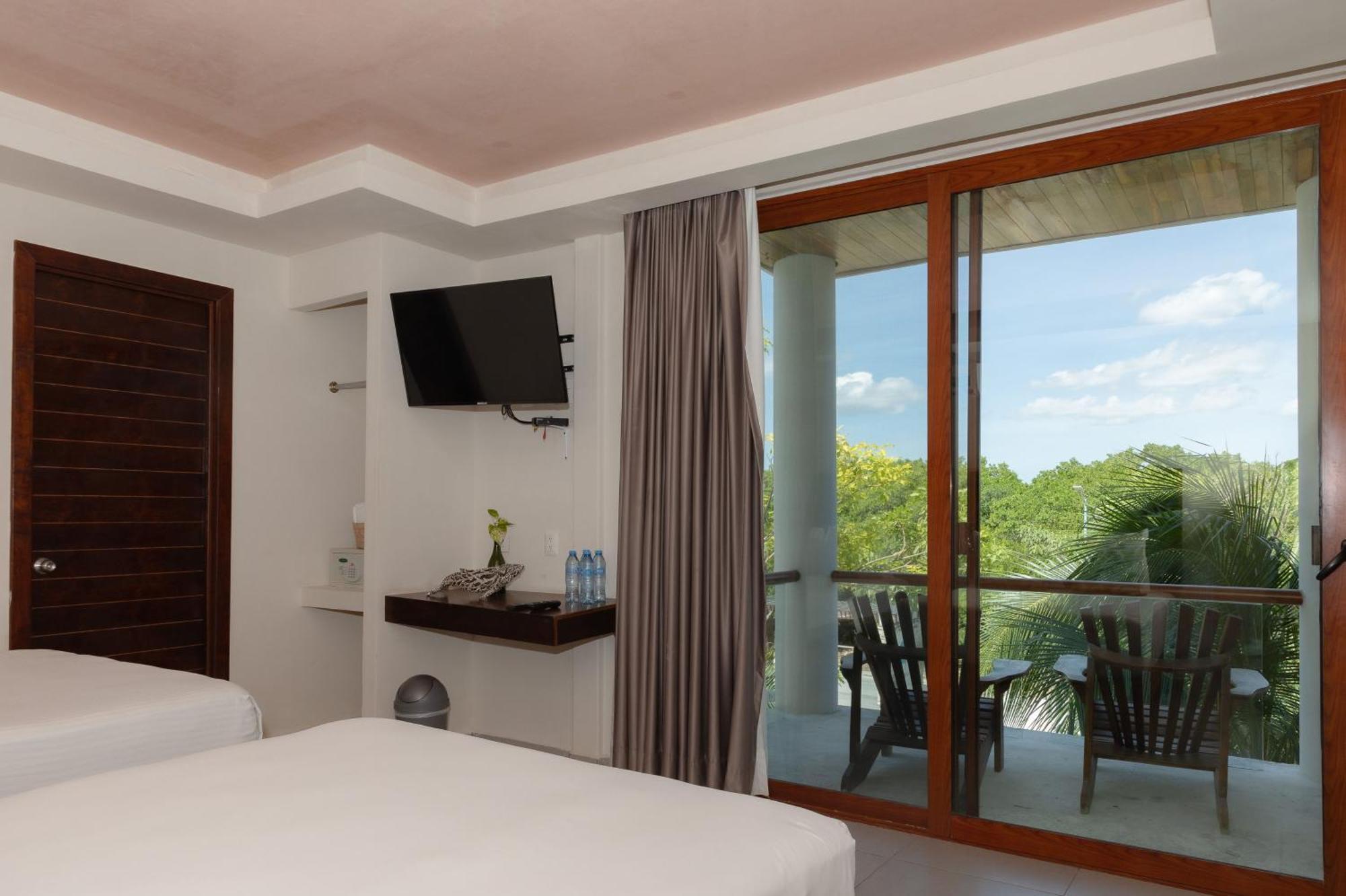 Aquastar Hotel & Apartments ماهاهوال المظهر الخارجي الصورة
